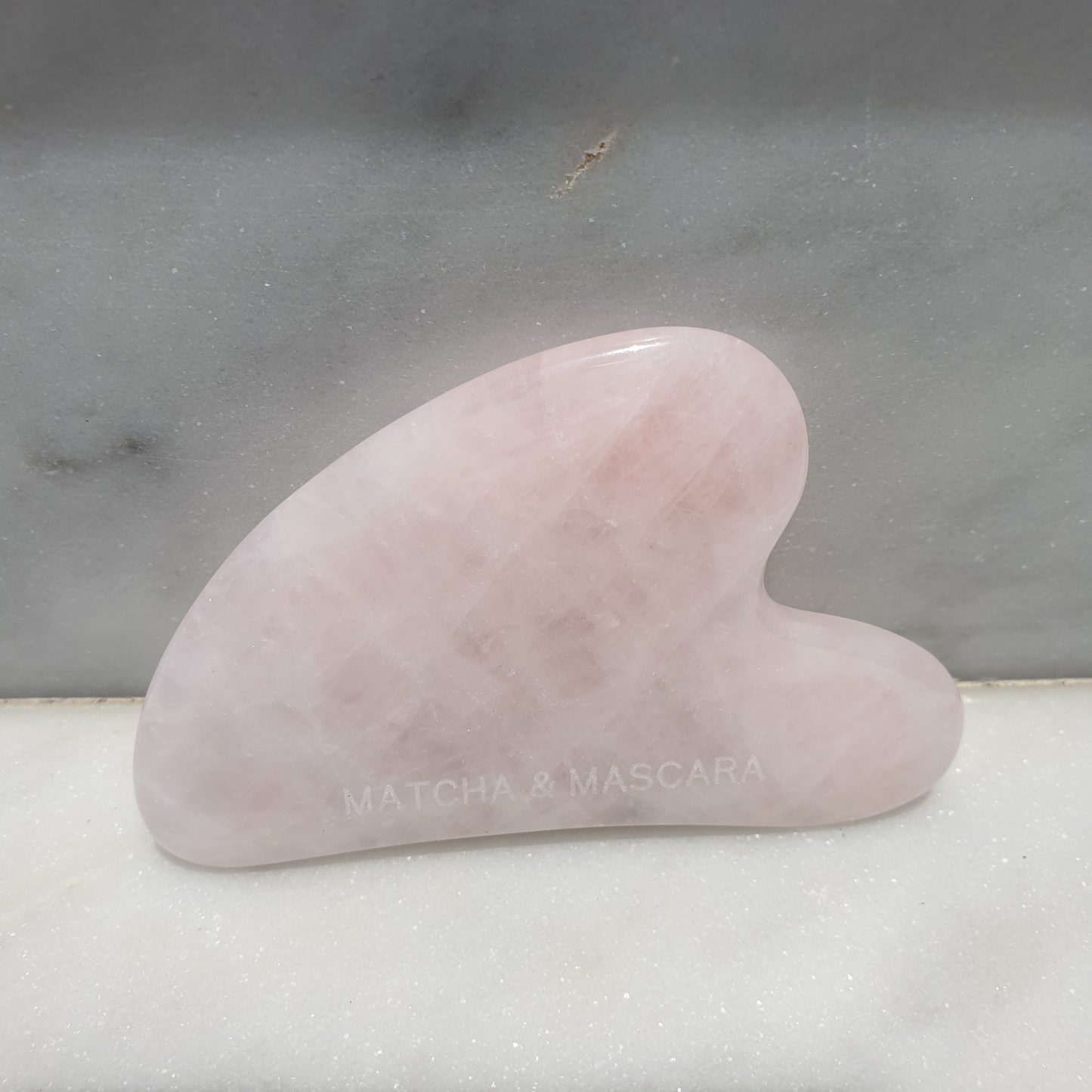 MATCHA & MASCARA - Rose Quartz Gua Sha - MATCHA & MASCARA